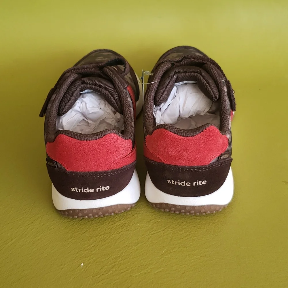 M2P ZIPS JOGGER CAMO UNISEX SNEAKERS